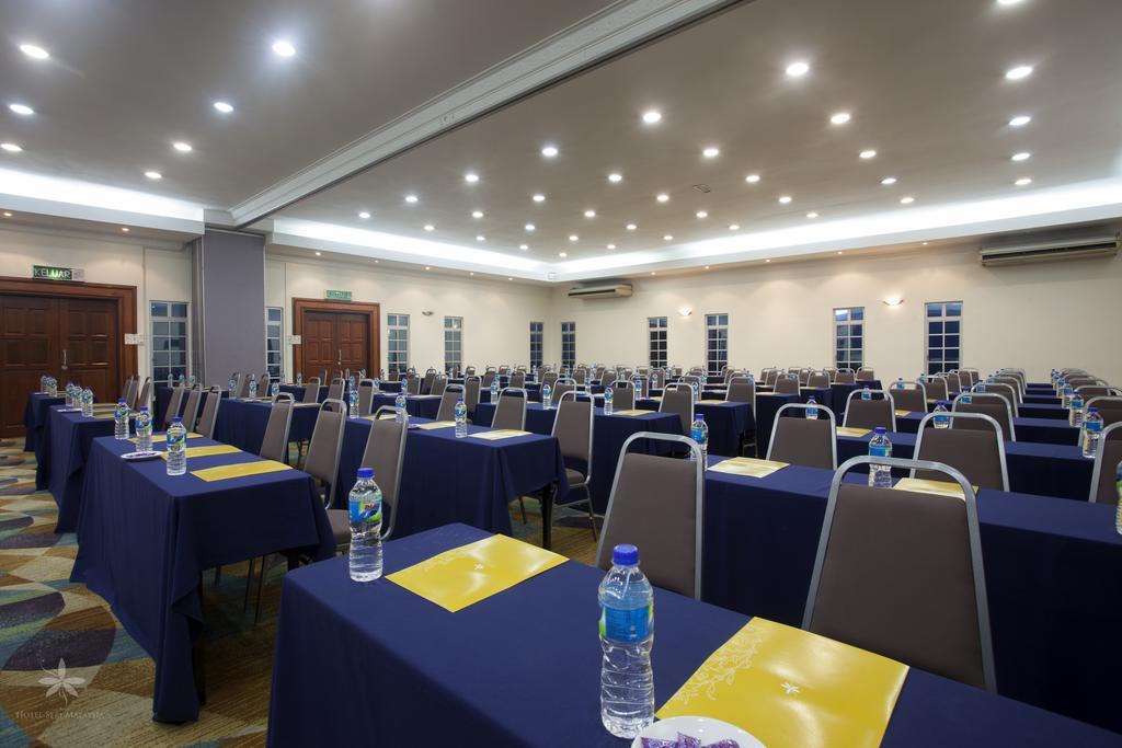 Seri Malaysia Hotel 2*